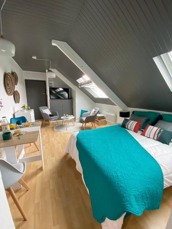 Appartement Agreable Cocon Sous Les Toits - Parking - Wifi à Pleneuf-Val-Andre Extérieur photo